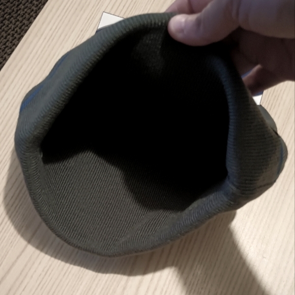 Smith & Wesson Beanie Size OS New with Tags - Picture 4 of 4